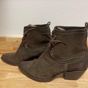 Women’s Green Suede Frye boots 7.5